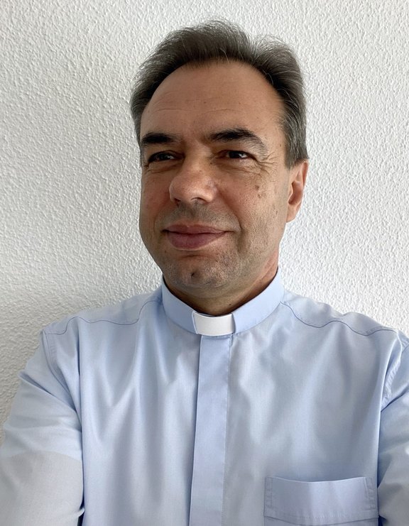 Pfarrer Marjan Marku